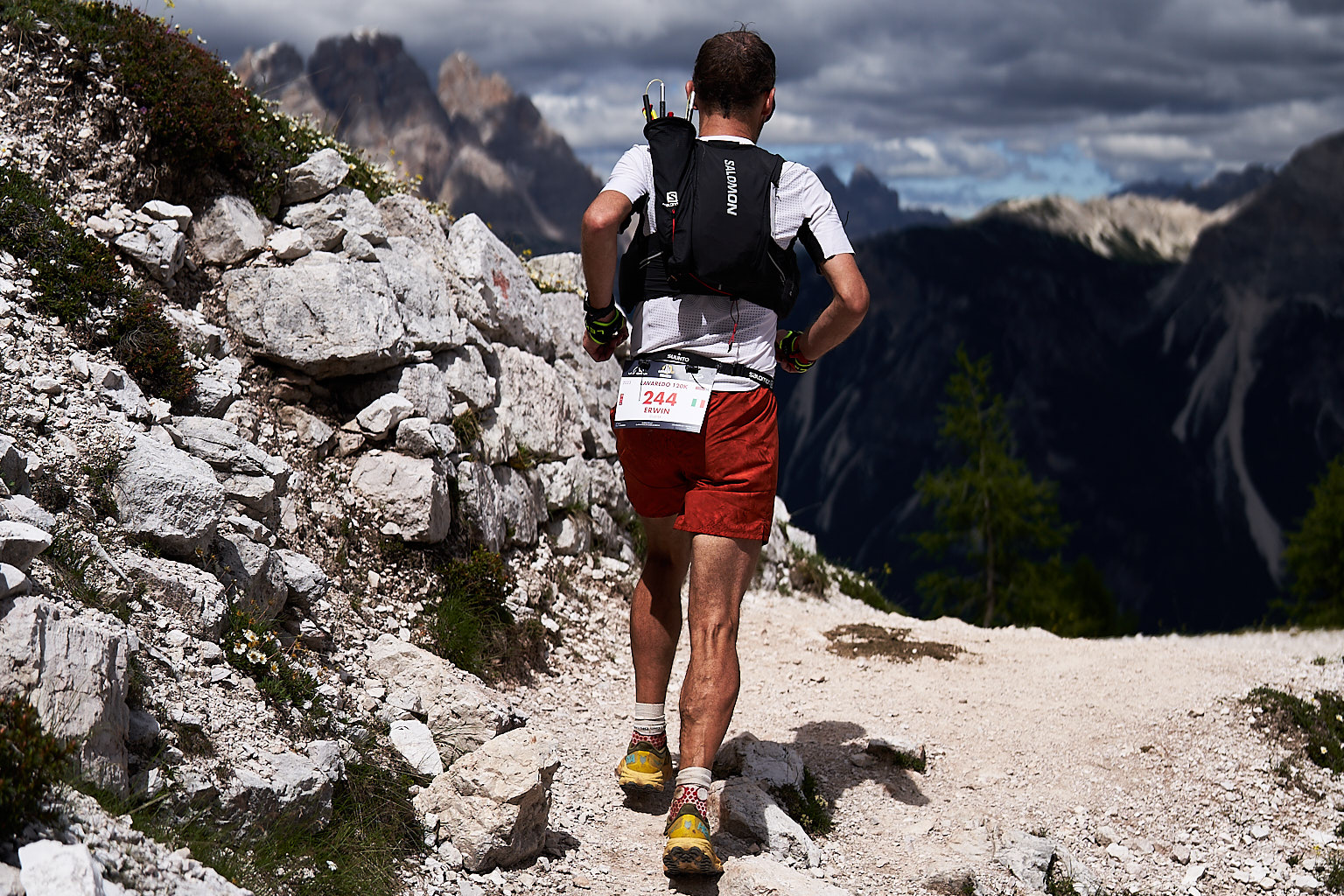 Erwin Stueier in Croda da Lago area, Cortina d'Ampezzo @ Lavaredo Ultra Trail 2023
