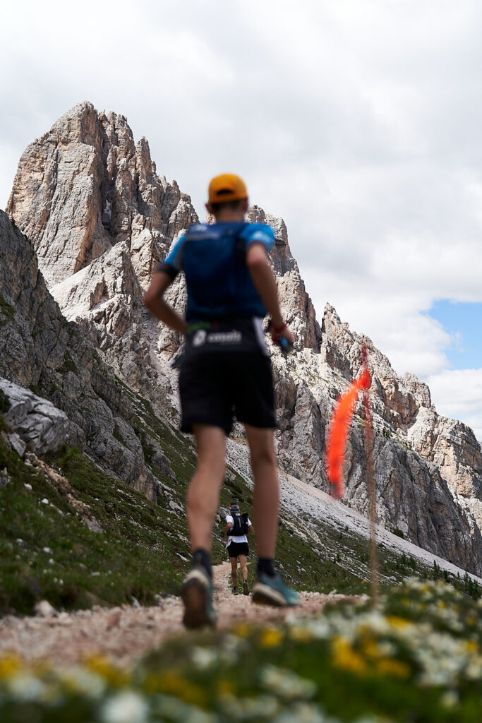 Runners under Croda da Lago, Cortina d'Ampezzo @ Lavaredo Ultra Trail 2023