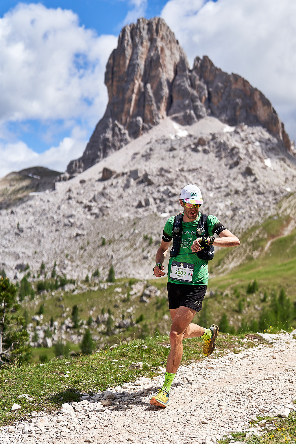 Davide Cheraz run down Forcella Ambrizzola with his back to Becco di Mezzodì, Cortina d'Ampezzo